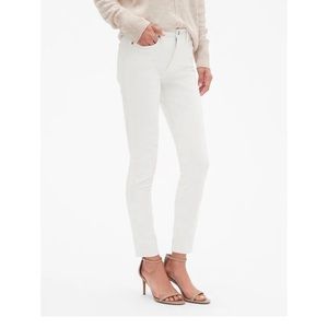 NWT Banana Republic Jeans - White
